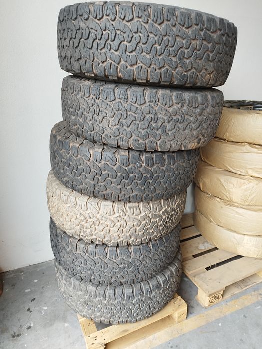 6 x BF Goodrich 285-75/16 KO2 A/T