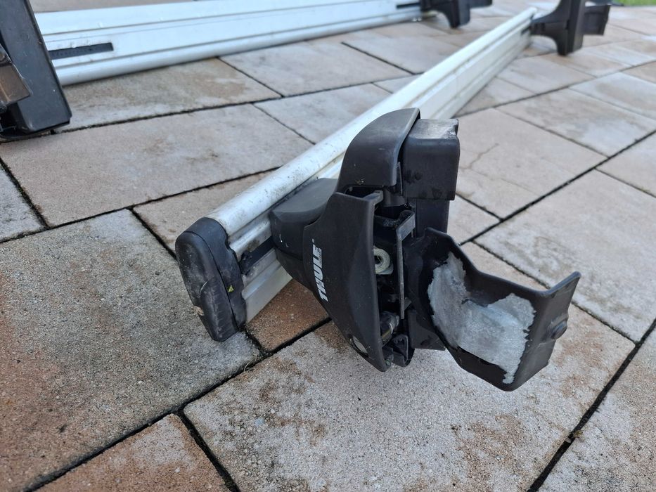 Belki samochodowe Thule Rapid System 754 do Ford Focus MK3