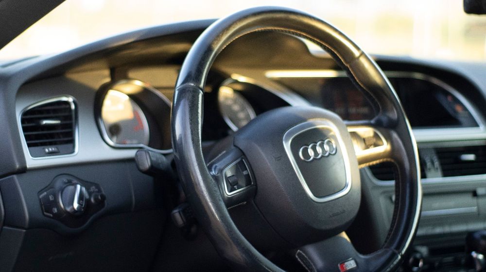 Audi S5 Coupé AUDI S5 4.2 V8 quattro tiptronic – 354 KM
