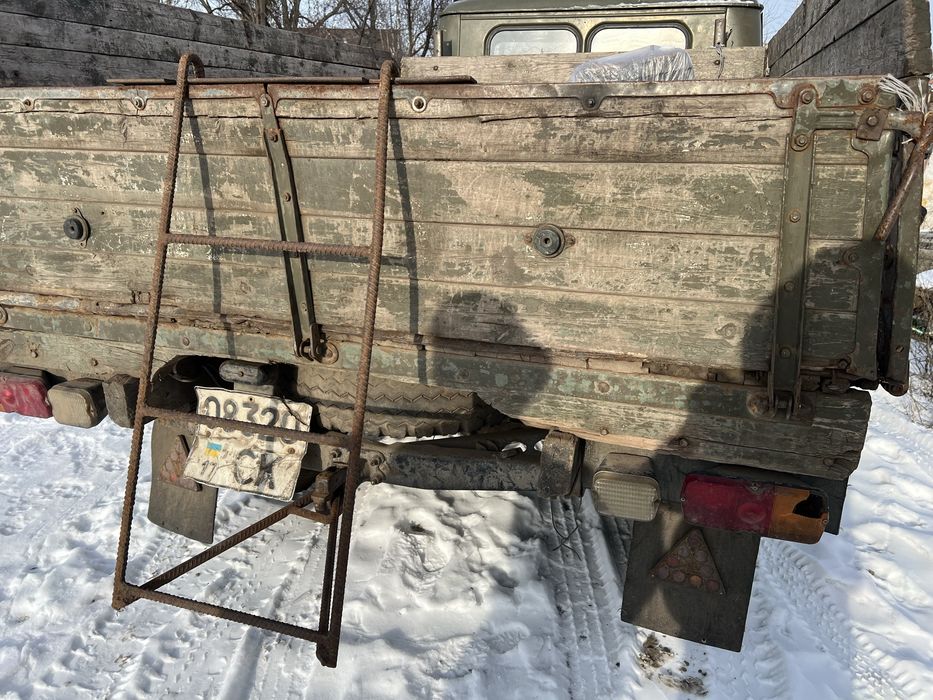 УАЗ бортовой грузовой