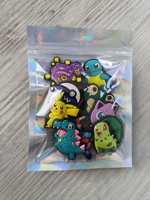 Przypinki ozdoby do butów Pokemon 10 szt