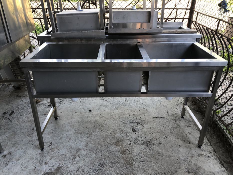 Стіл з нержавійки кондитерський