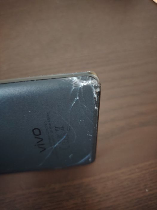 Vivo x80 pro (uszkodzony)