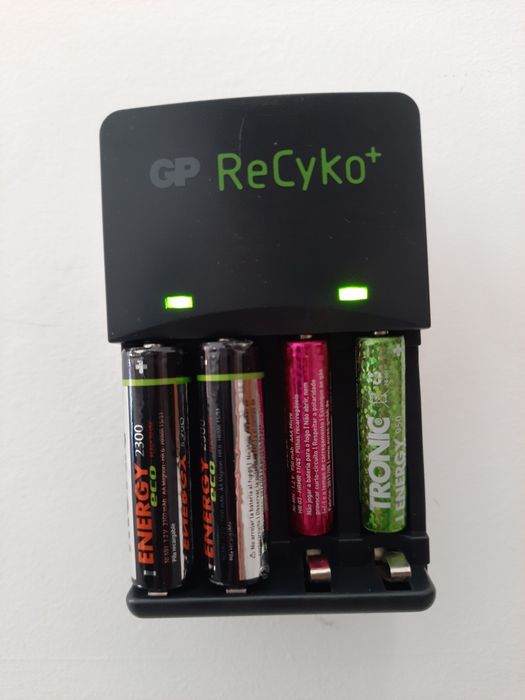 Rechargeable Battery Charger64550345978113121