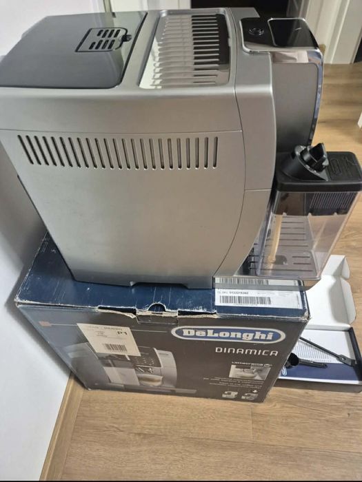 Ekspres De'Longhi Dinamica