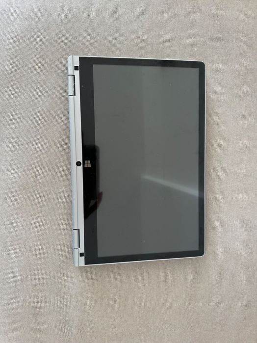 Computador portátil / tablet64283856404995122