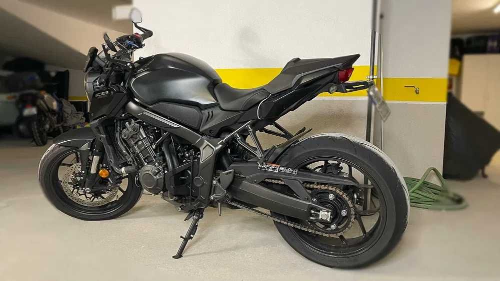 HONDA CB650R - Black Edition (75 kw)