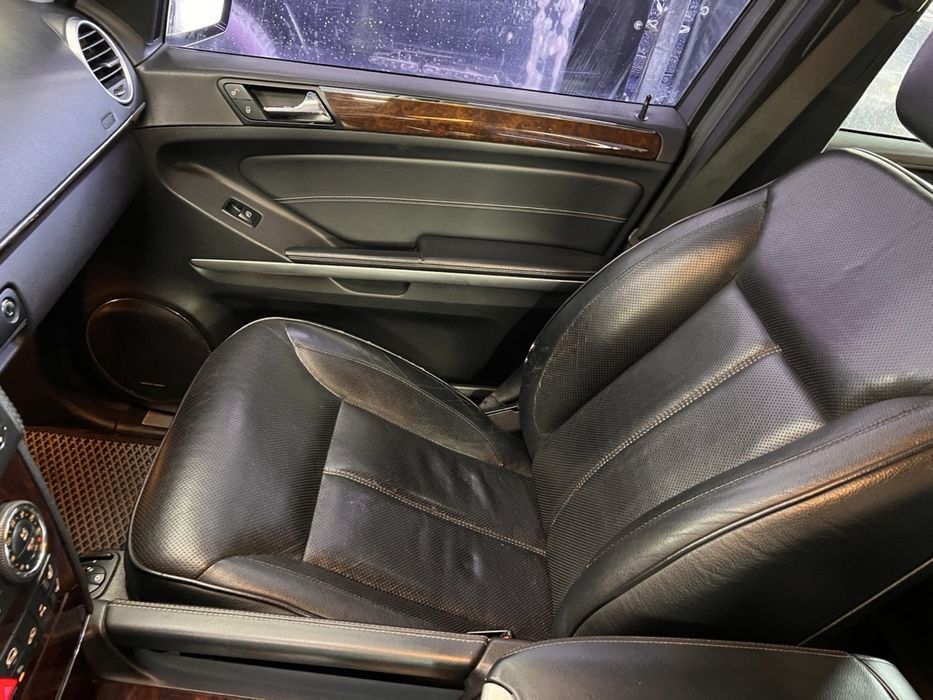 Mercedes-Benz GL-Class 2010 VIN 4JGBF8GE6AA580577 фото оголошення 11 з 22
