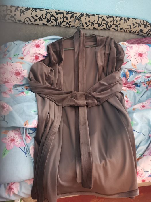 Халат велюровий. Жіночій халат.52-56