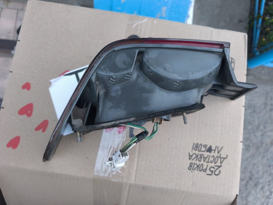 Camry xv20 правий поворотнік (повторювач)