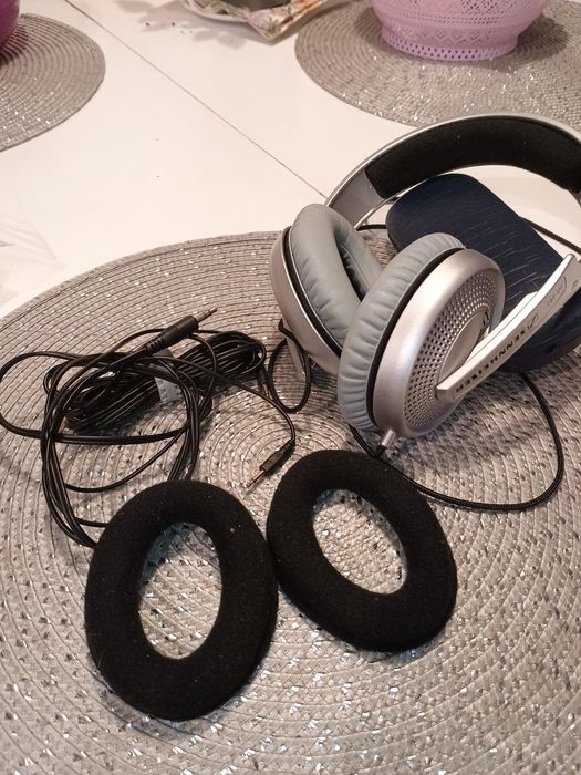 Przewodowy otwarty Sennheiser HD497