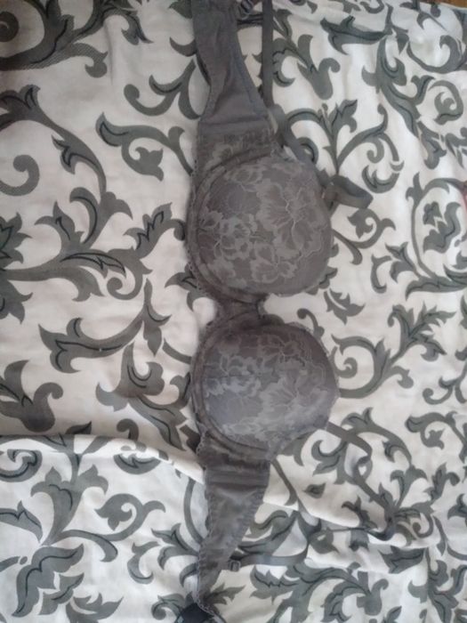 Biustonosz colection 75 C