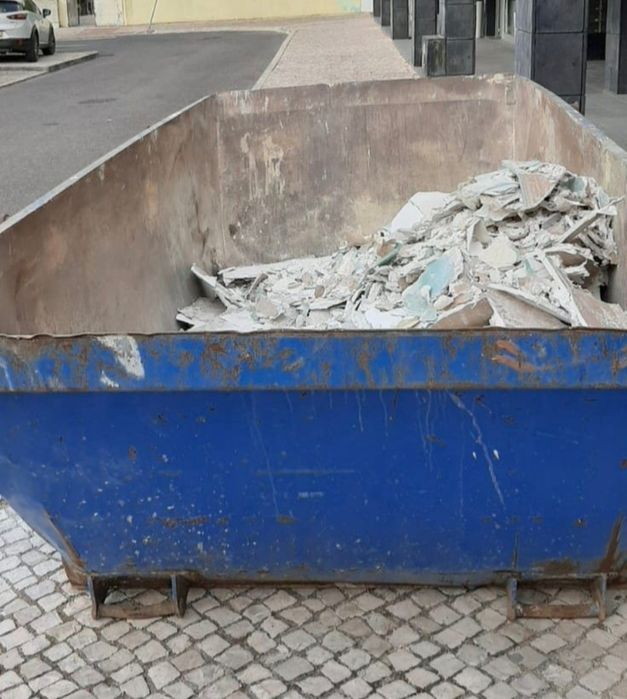 ALMEIRIM ALPIARÇA MUGE PAÇOS do NEGRO TAPADA CORTIÇÓIS e BENFICA do RIBATEJO: contentores p/ recolha e transporte de resíduos entulho de obras e lixo