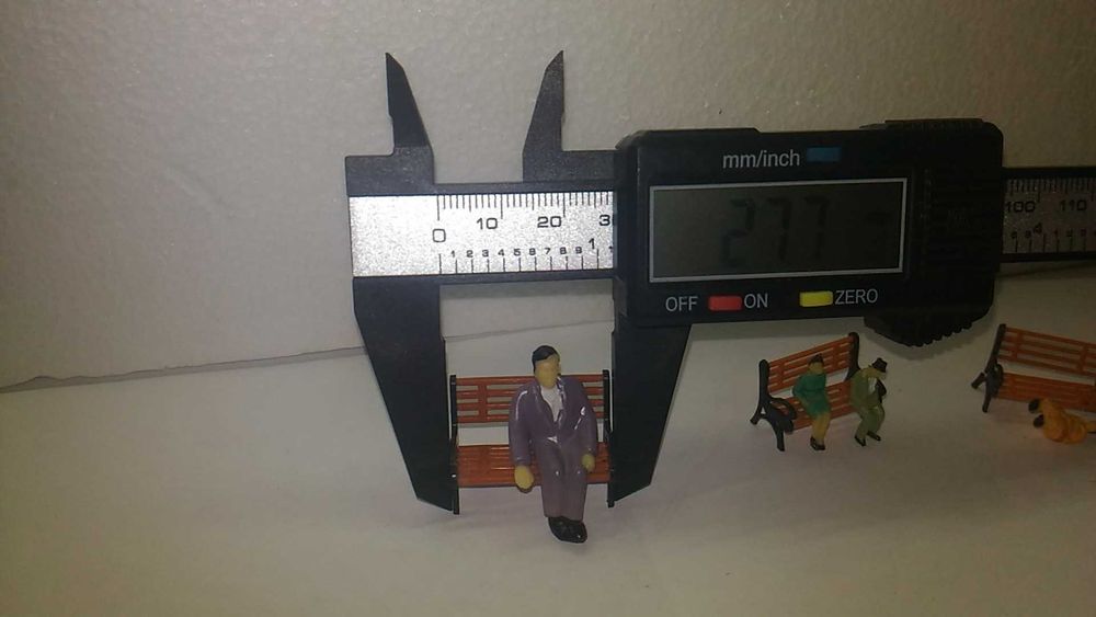 Лавки скамейки для макетов люди человечки 1:87 1:64 или 1:50