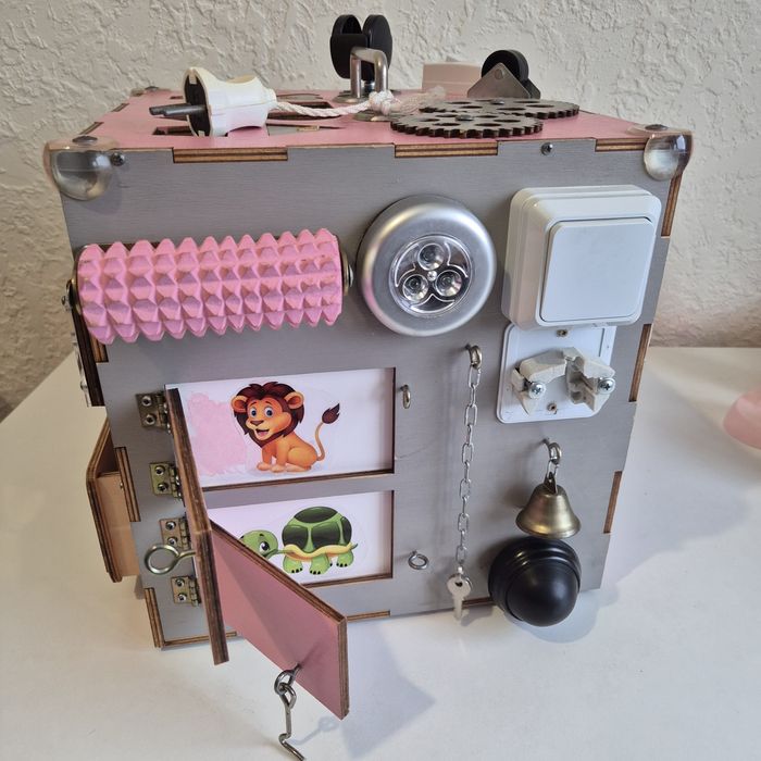 Бізікуб в чудовому стані