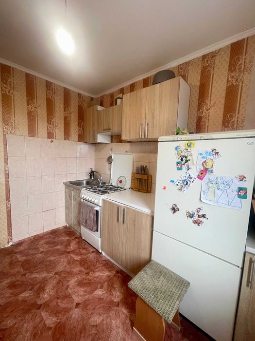 Продаж 2 - кімнатної квартири на Полтавській