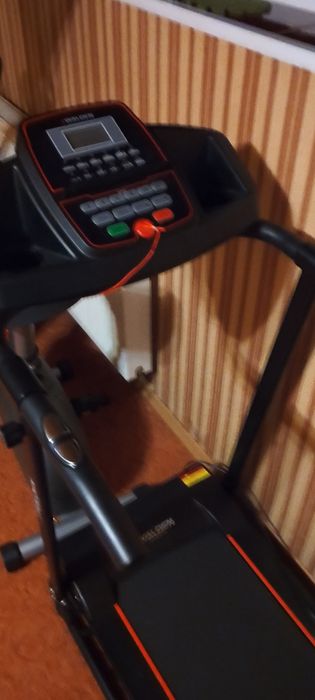 Bieżnia treningowa elektryczna
