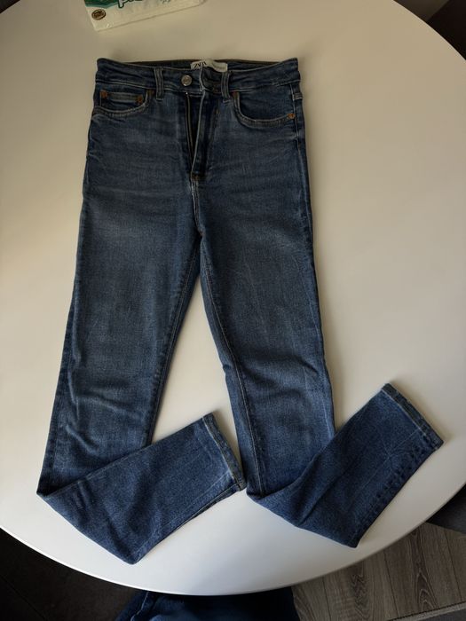 Продам джинсы “Zara”