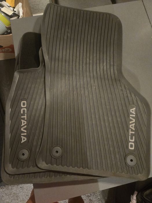 Dywaniki samochodowe Škoda Octavia
