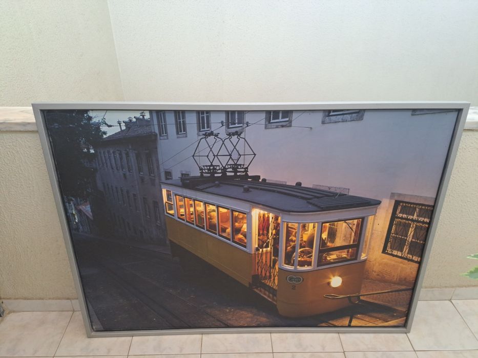 Large canvas with IKEA metro image64585227574146120