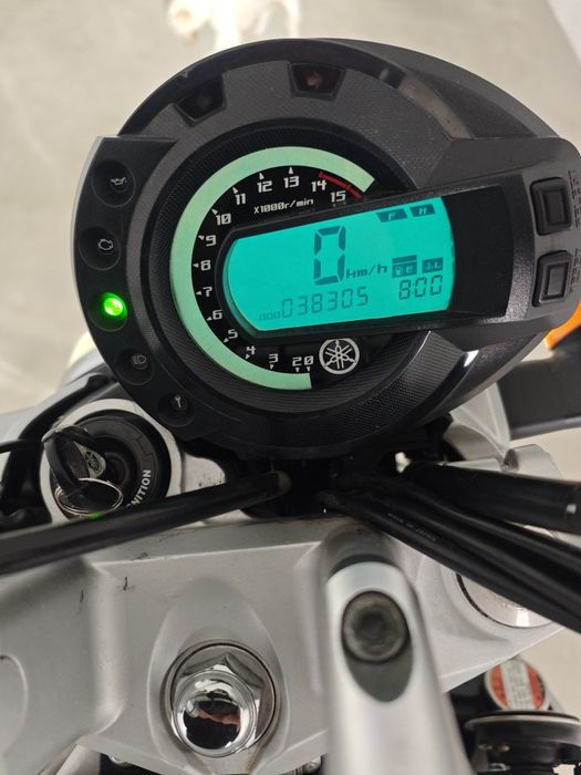 Vendo Yamaha FZ6N 2004 a mais nova