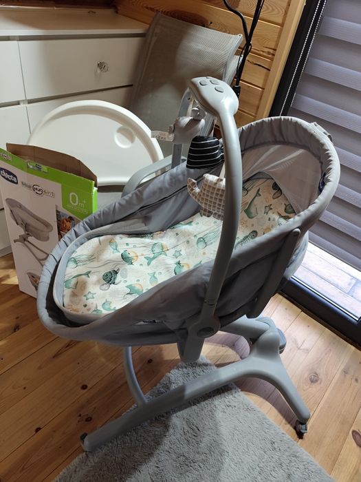 Chicco Baby Hug 4w1+ oryginalne dodatki. Polecam!