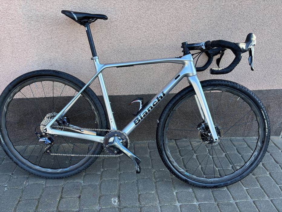 Mam na sprzedaz rower Bianchi.
