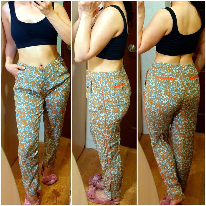 Летние женские брюки из вискозы в цветочный принт