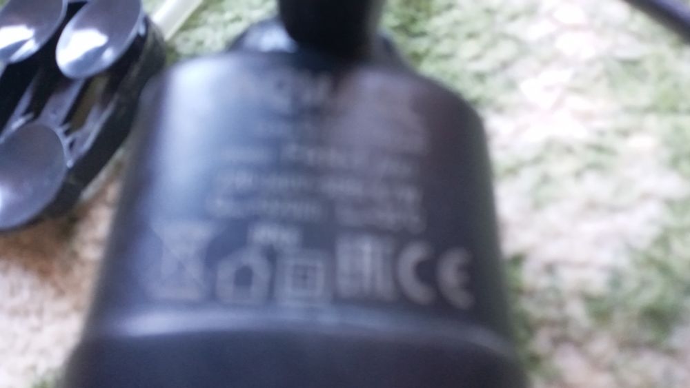 Термометр і фільтр для акваріума