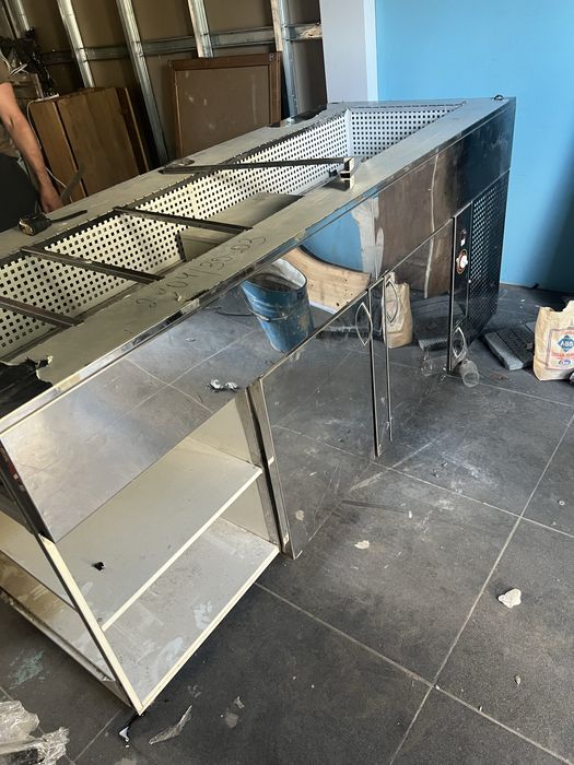 Холодильная витрина ТехноХолод