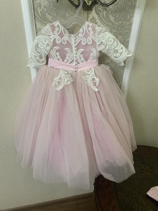 Шикарка дитяча сукня на 1 рік