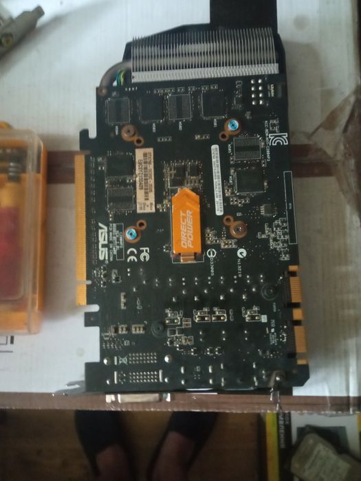 Продам видеокарту