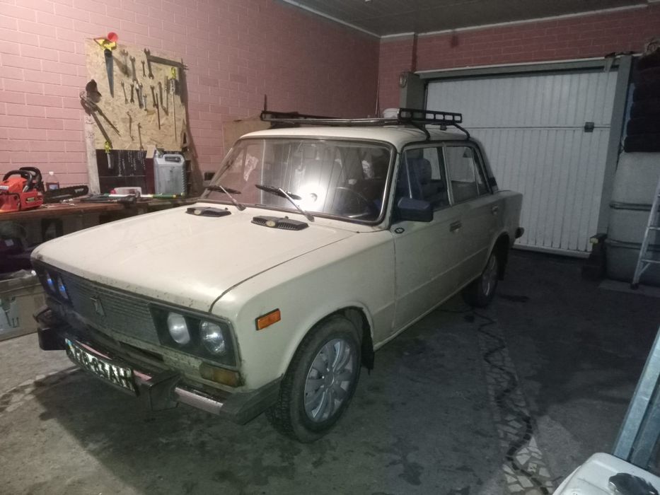 Автомобиль ВАЗ-2106