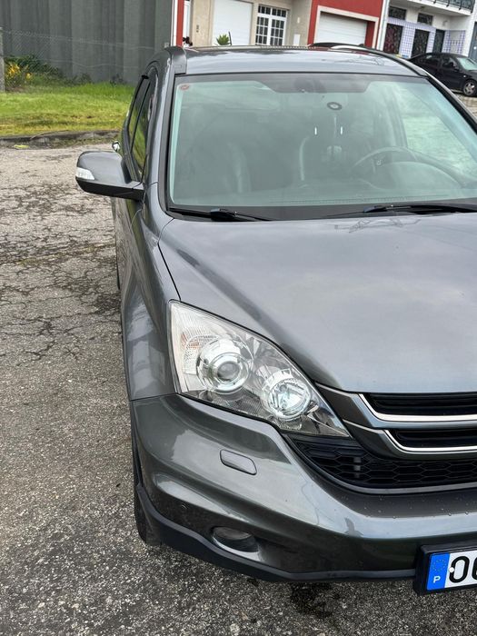 Honda CR-V  conforto,espaço e fiabilidade