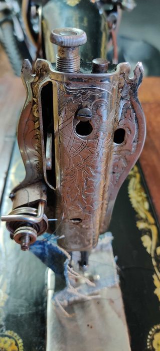 Maquina de costura antiga Singer
