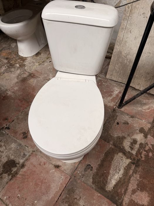 Sanita completa branca nova