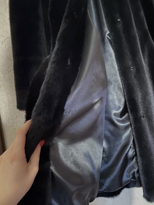 терміново продам шубу