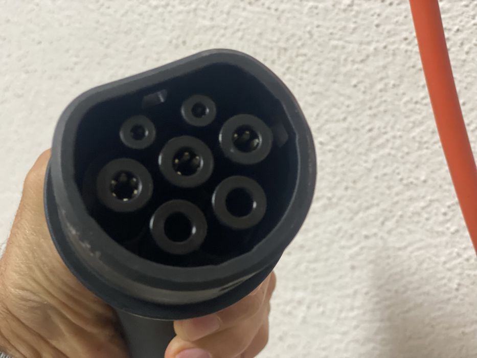 Carregador doméstico para híbrido plug-in/eléctrico 2,4 KW (oferta de suporte)