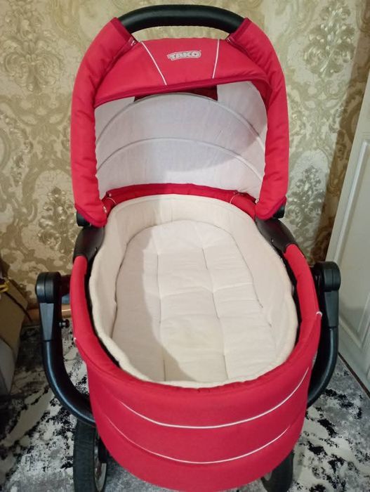 Продам коляску фірми Tako Warrior 2 в 1. Ціна -2500.