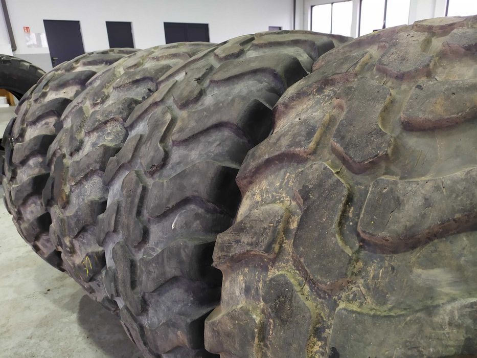 405/70r18 Opony DUNLOP , MITAS  16/70R18 405/70-18 Przemysłowe