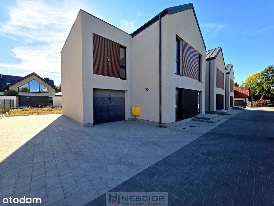 Segment narożny 140 m² w stanie deweloperskim | Garaż w bryle