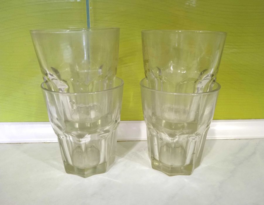 4 стакана стекло