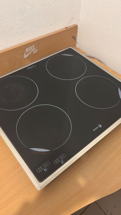 Placa de indução 4 zonas