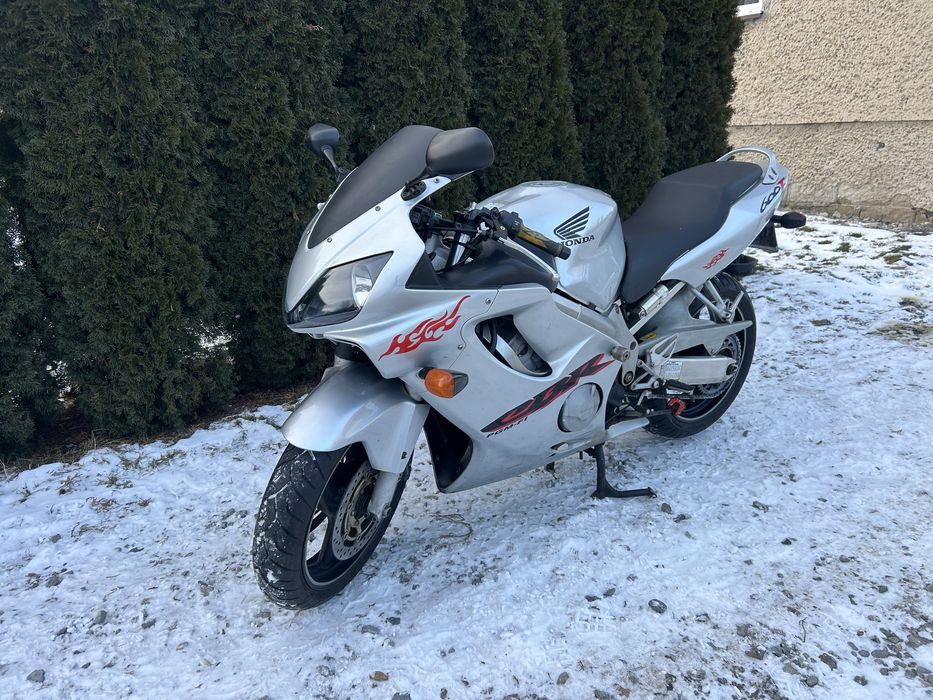 Honda cbr 600 f4i mozliwy transport