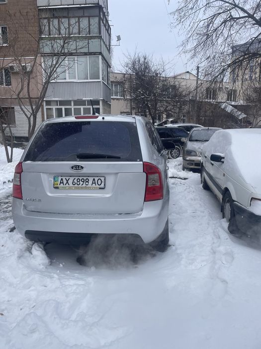 Продам Кия каренс
