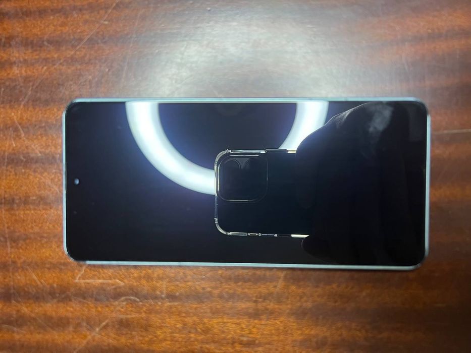 Xiaomi Redmi 13 Pro 5G 8/256/ AMOLED 120Hz/Быстрая продажа