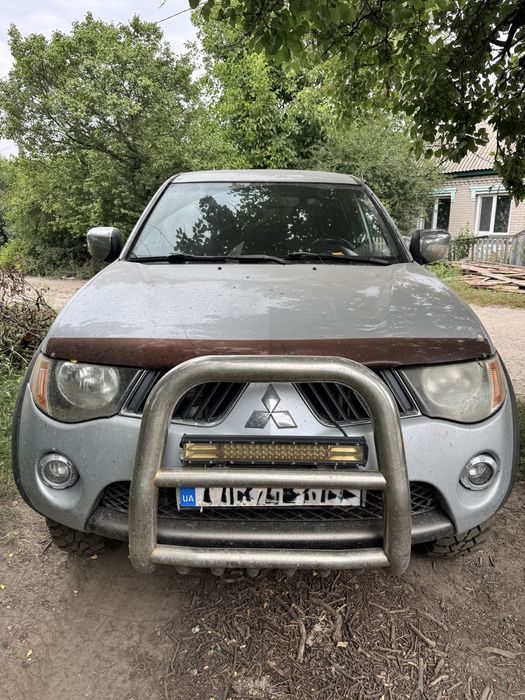 Продам Mitsubishi L200