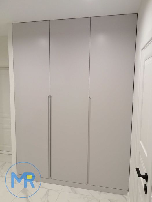 Шкафы-купе, шкафы распашные, гардеробные на заказ