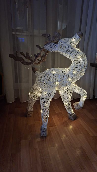 Новорічний олень