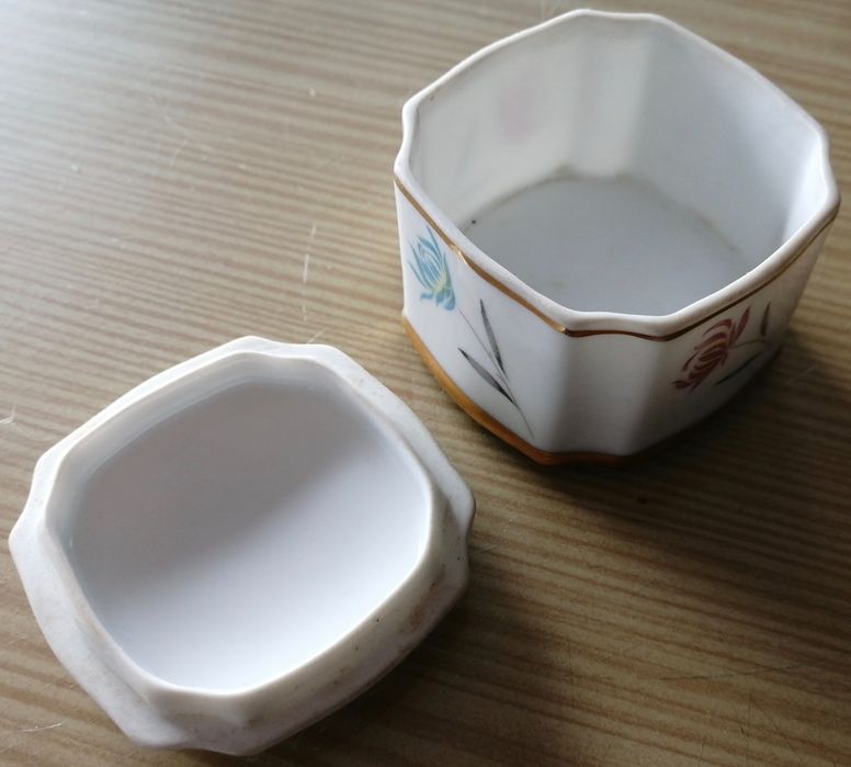 caixinha de jóias marcada e numerada